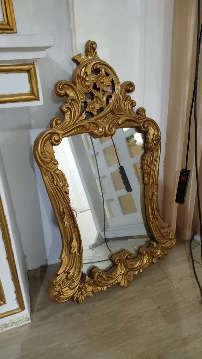 آیینه طلایی فروشی 600 تومن|آینه|قم, باغ شریفی|دیوار