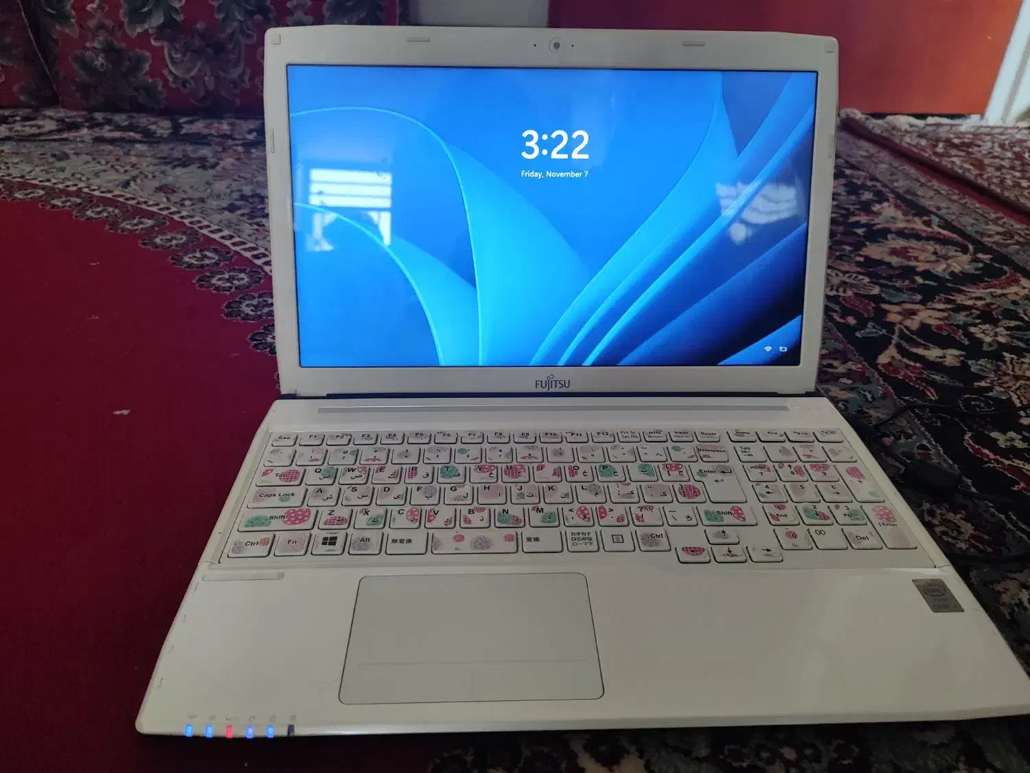 لبتاب. فوجیتسو|رایانه همراه|آباده, |دیوار