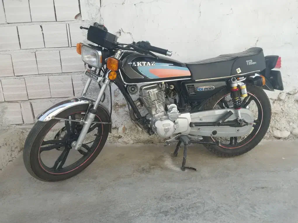 موتور ۲۰۰ مدارک کامل|موتورسیکلت|نکا, |دیوار