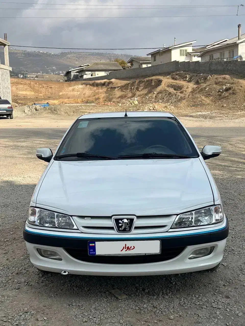 پژو پارس سال مدل ۹۸|خودرو سواری و وانت|چالوس, |دیوار