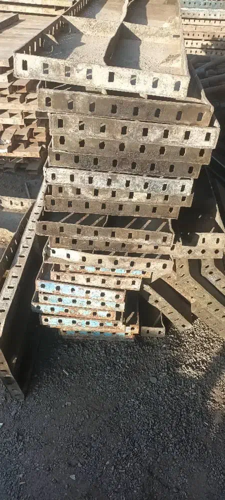 قالب یک ونیم ودومتری|مصالح و تجهیزات ساختمان|قم, قلعه صدری|دیوار