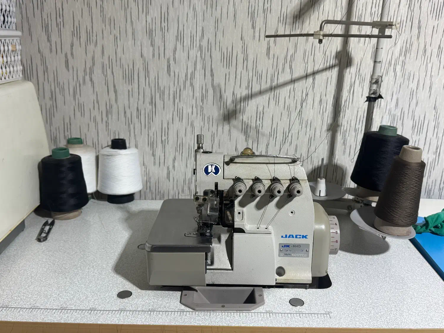 سردوز|چرخ خیاطی و ریسندگی|کرج, خرمدشت|دیوار