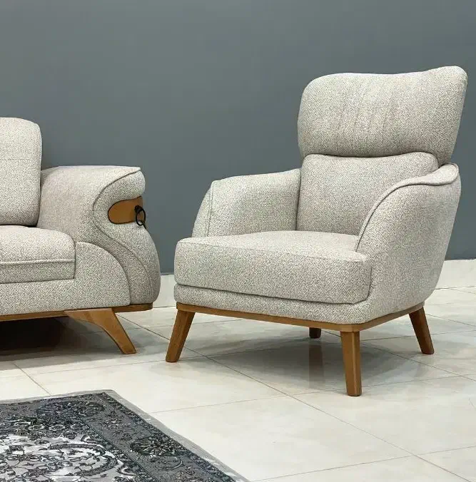 تنوع بالا مبل راحتی تعویض مبل نو با کهنه کد ۱۰۰|مبلمان خانگی و میز عسلی|کرج, گلشهر|دیوار