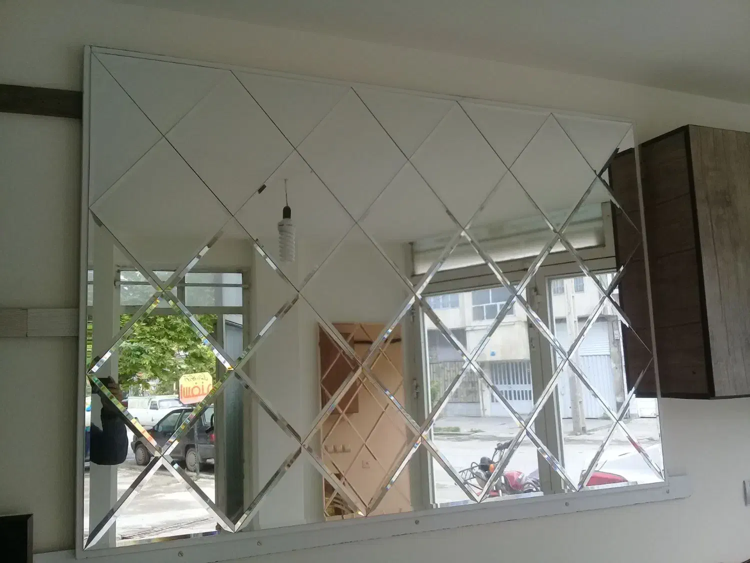 فروش ونصب انواع شیشه اینه پازل توری دروپنجره|خدمات پیشه و مهارت|آزادشهر, |دیوار