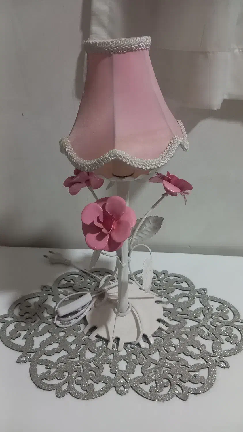 چراغ خواب|چراغ خواب و آباژور|فردیس, فردیس|دیوار