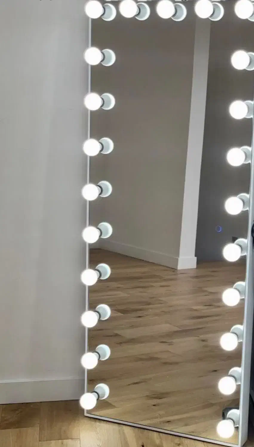 آینه لامپدار هالیوودی|بوفه، ویترین، کنسول|تهران, یاخجی آباد|دیوار