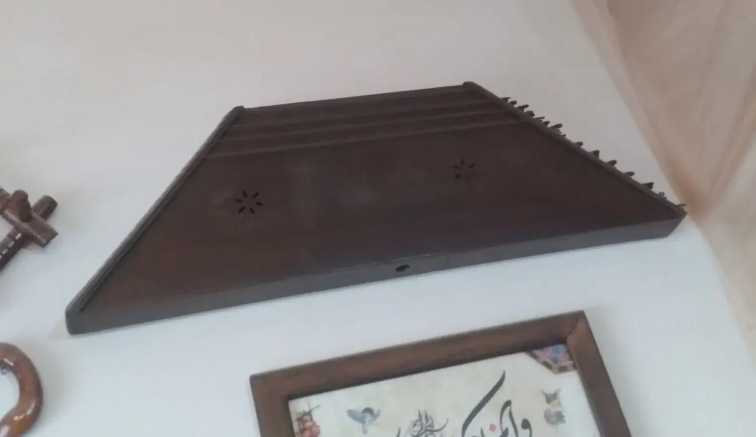 سنتور|سازهای سنتی|تبریز, |دیوار