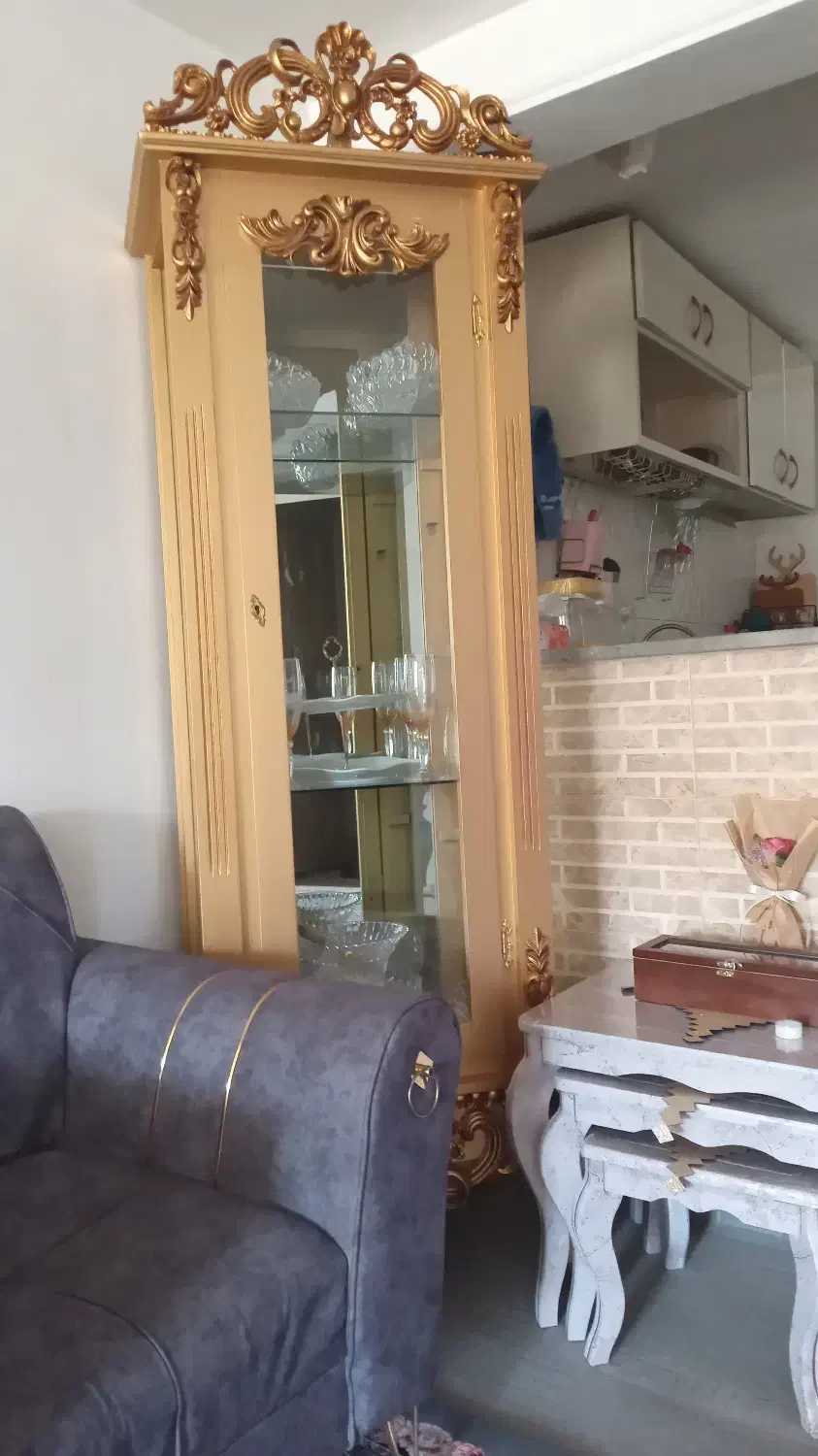 بوفه تمیز|بوفه، ویترین، کنسول|لالجین, |دیوار