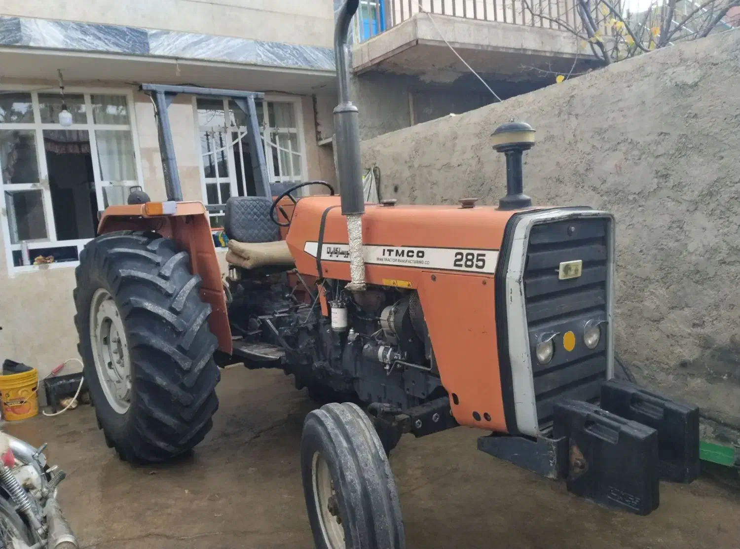 تراکتور ۲۸۵درحد|خودرو سنگین|نهاوند, |دیوار