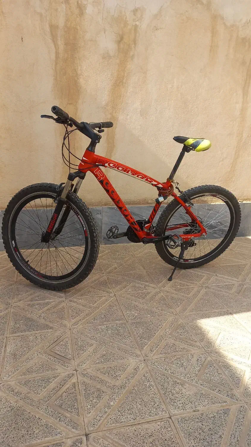 دوچرخه سایز ۲۶|دوچرخه، اسکیت، اسکوتر|هشتگرد, شهرک ولیعصر (مصلی)|دیوار