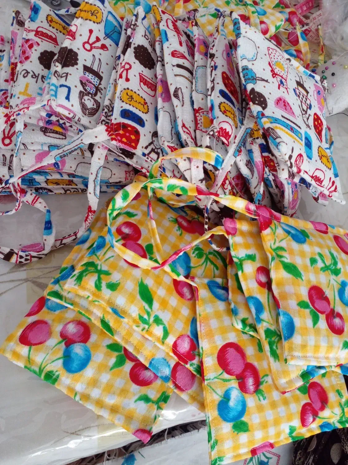 دستگیره اقتصادی|سفره، حوله، دستمال آشپزخانه|کاشان, کارگر|دیوار