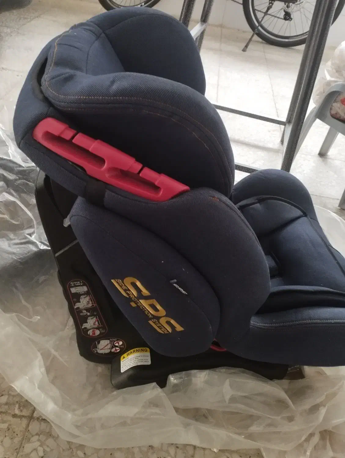 صندلی کودک|تخت و صندلی بچه|ملایر, |دیوار