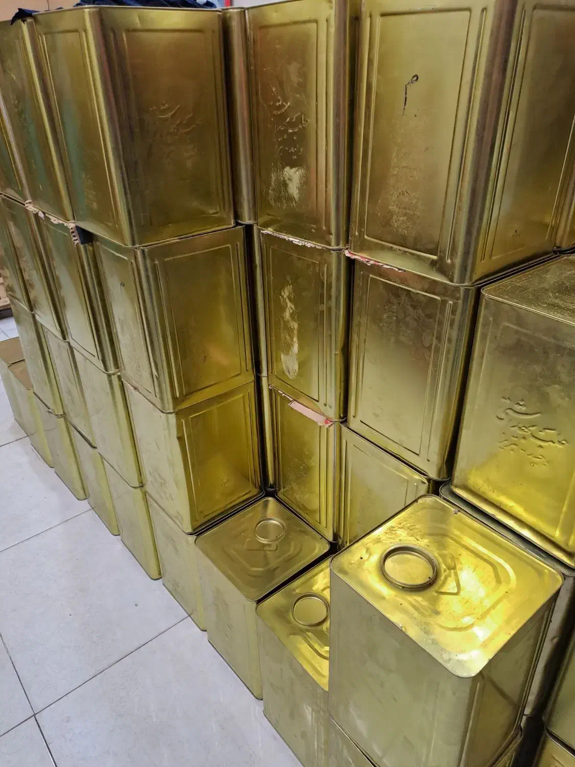 حلب مخصوص عسل|ظروف نگهدارنده، پلاستیکی، یکبارمصرف|یزد, |دیوار