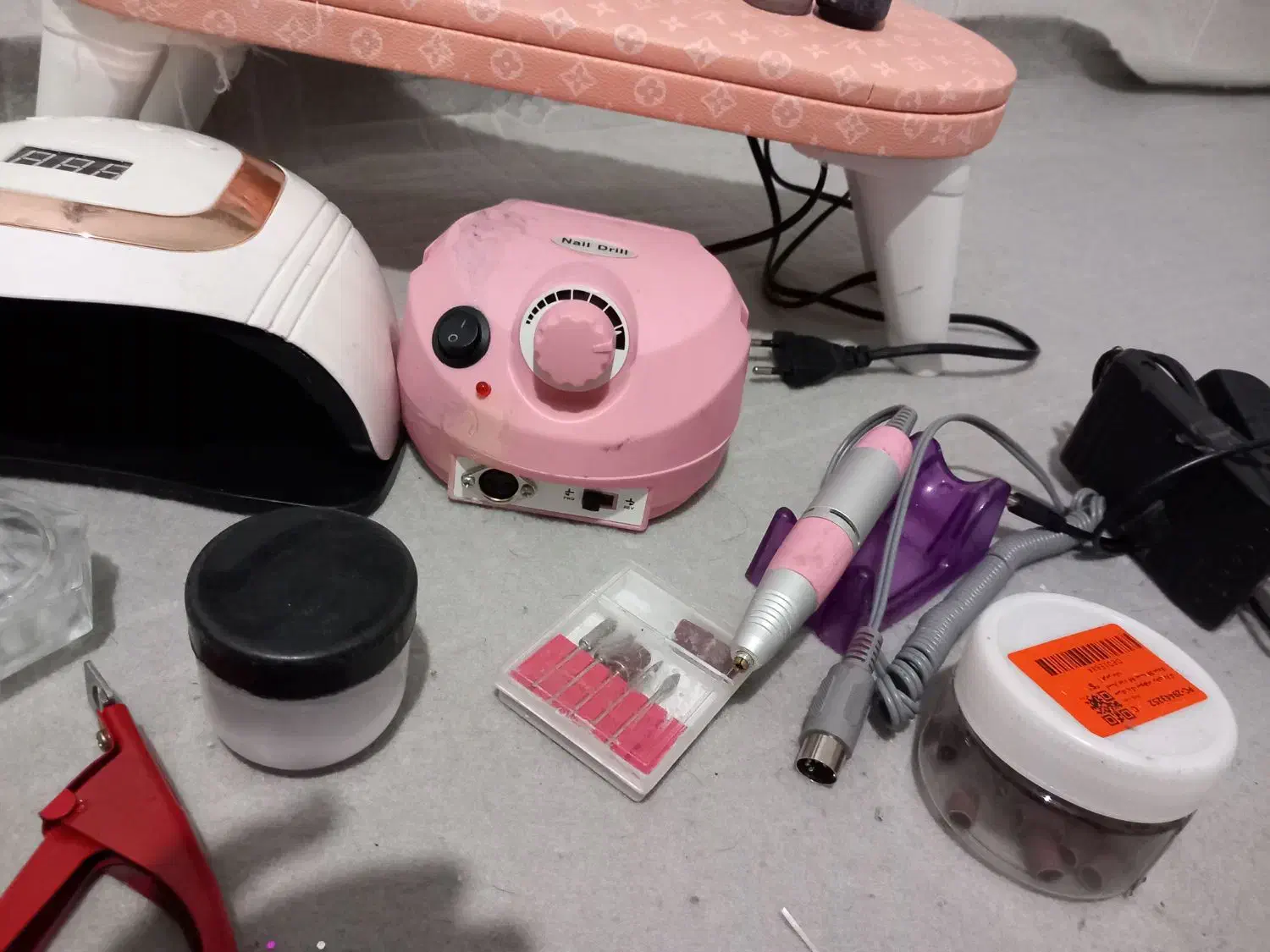 وسیله ناخن|آرایشی، بهداشتی، درمانی|بروجرد, |دیوار