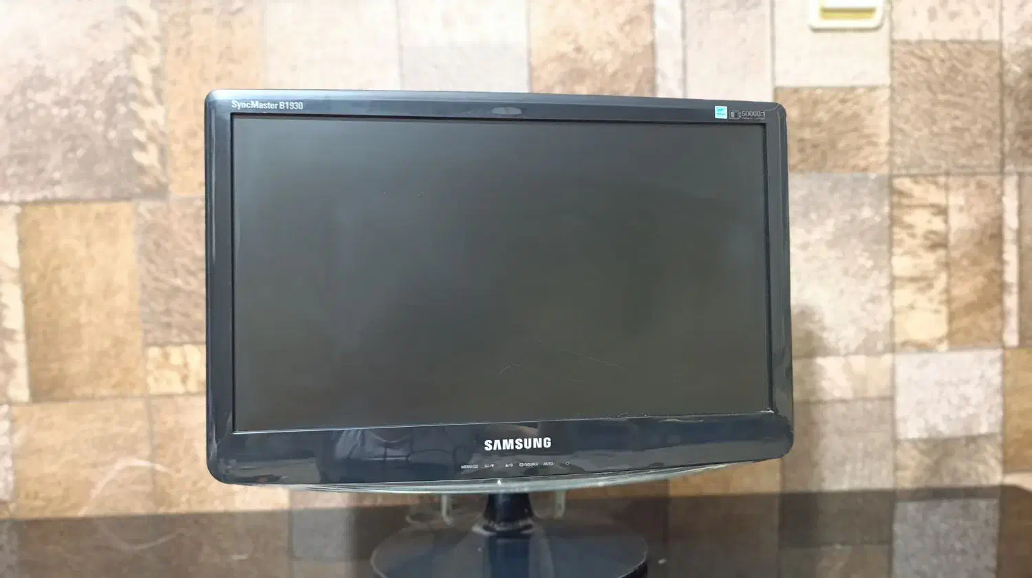 میز تلوزیون مانیتور کامپیوتر توستر تابلو|تلویزیون و پروژکتور|هشتگرد, شهرک المهدی|دیوار