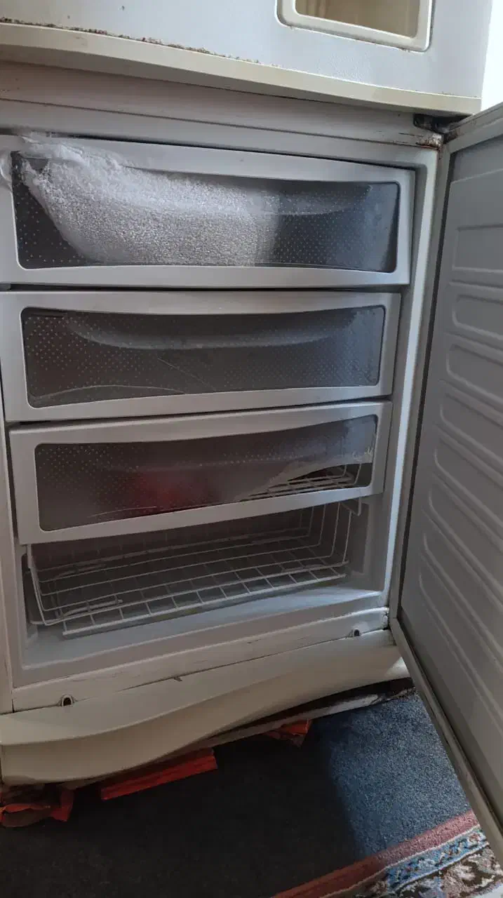 یخچال فریزر سونیا|یخچال و فریزر|رشت, دخانیات|دیوار