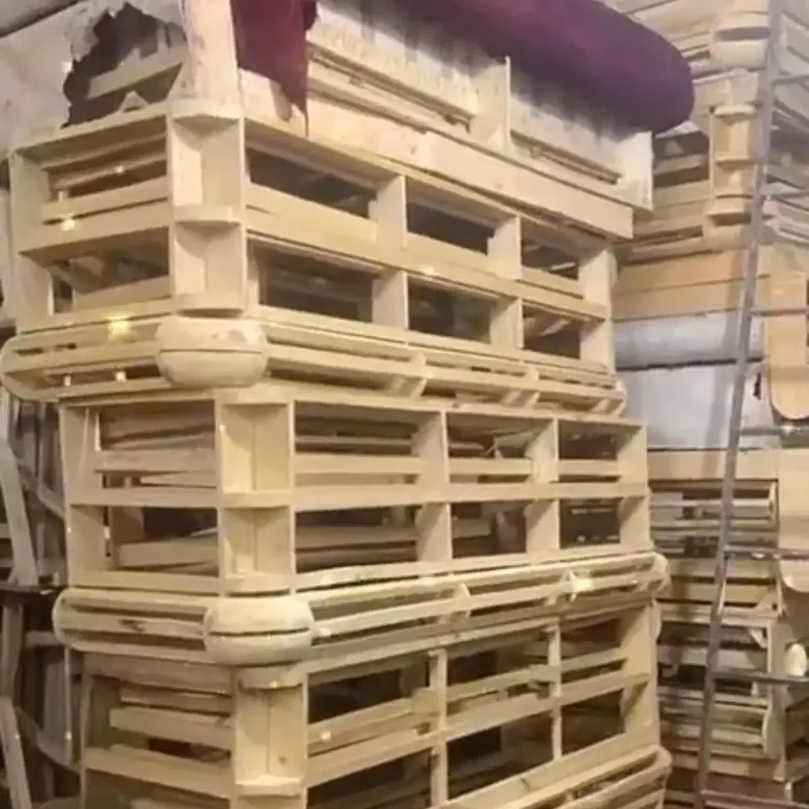 کلاف خام مبلمان تعداد زیاد زیر قیمت|حراج|تهران, تهرانپارس شرقی|دیوار