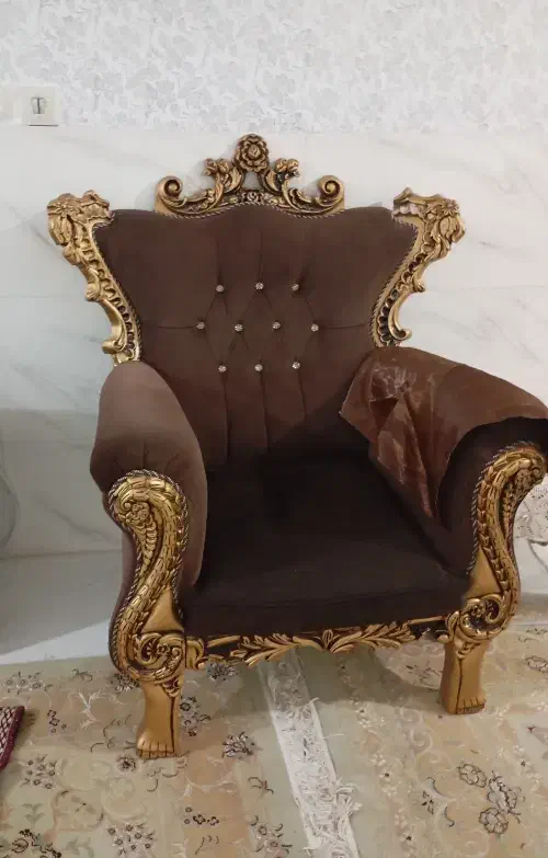 مبلمان هفت نفره همراه با میز|مبلمان خانگی و میز عسلی|اصفهان, شهرک مهدیه|دیوار