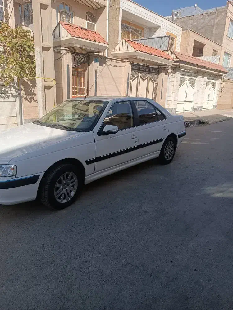 پژو پارس مدل 401 نیمه سفارشی.چهار چرخ دیسک|خودرو سواری و وانت|بروجرد, |دیوار