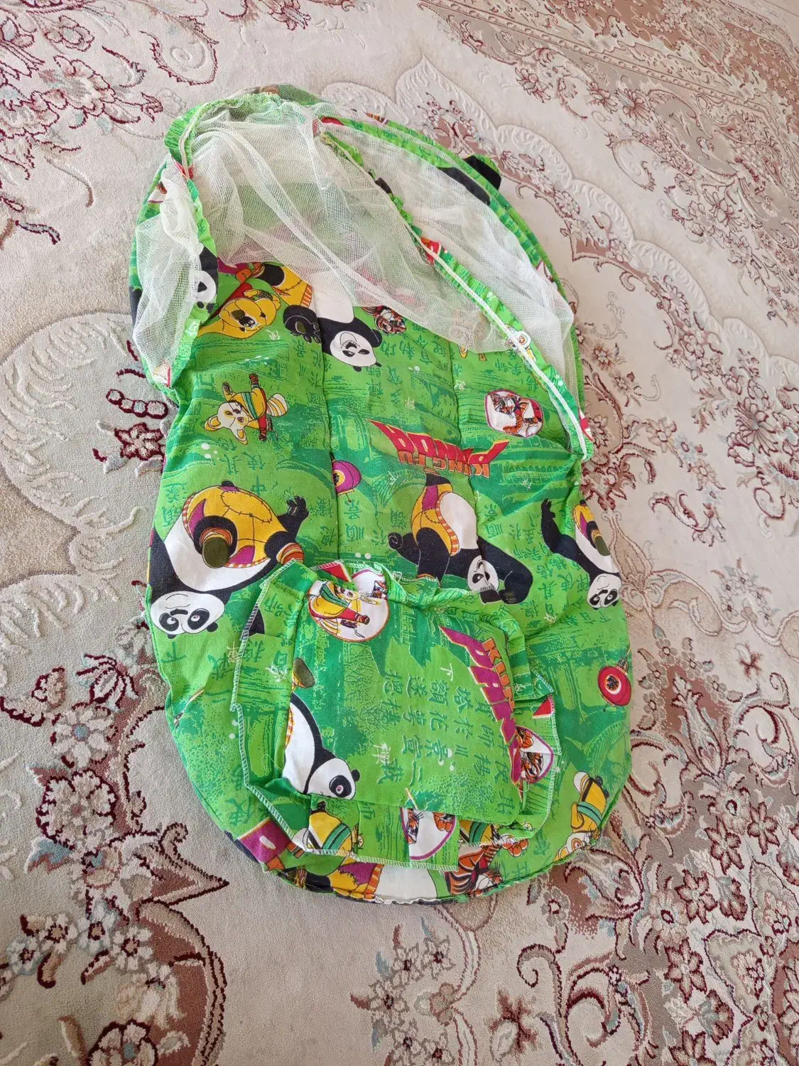 سرویس نوزاد و پشه بند|اسباب و اثاث بچه|صحنه, |دیوار