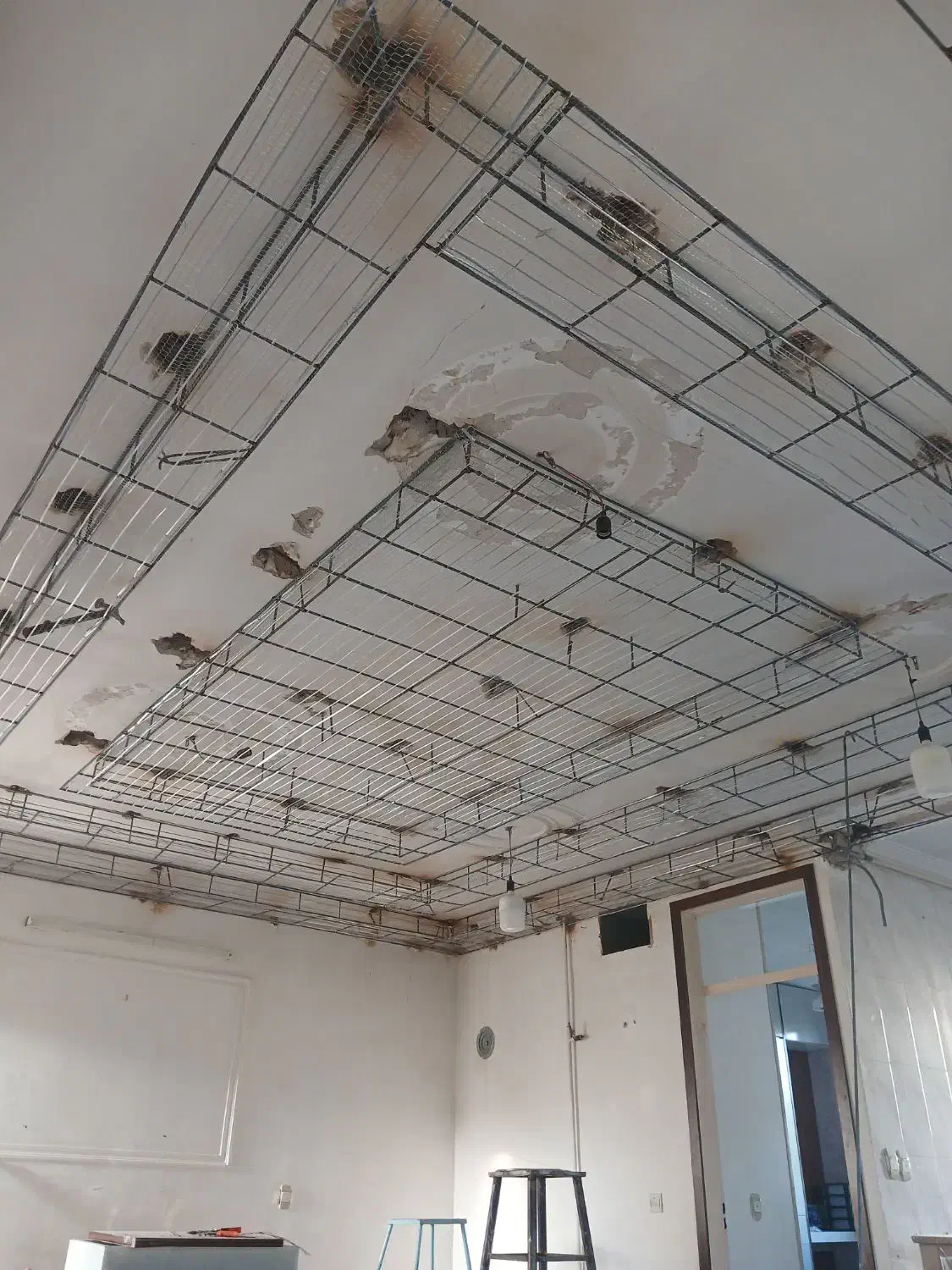 رابیس کاری و جوشکاری|خدمات پیشه و مهارت|بروجرد, |دیوار