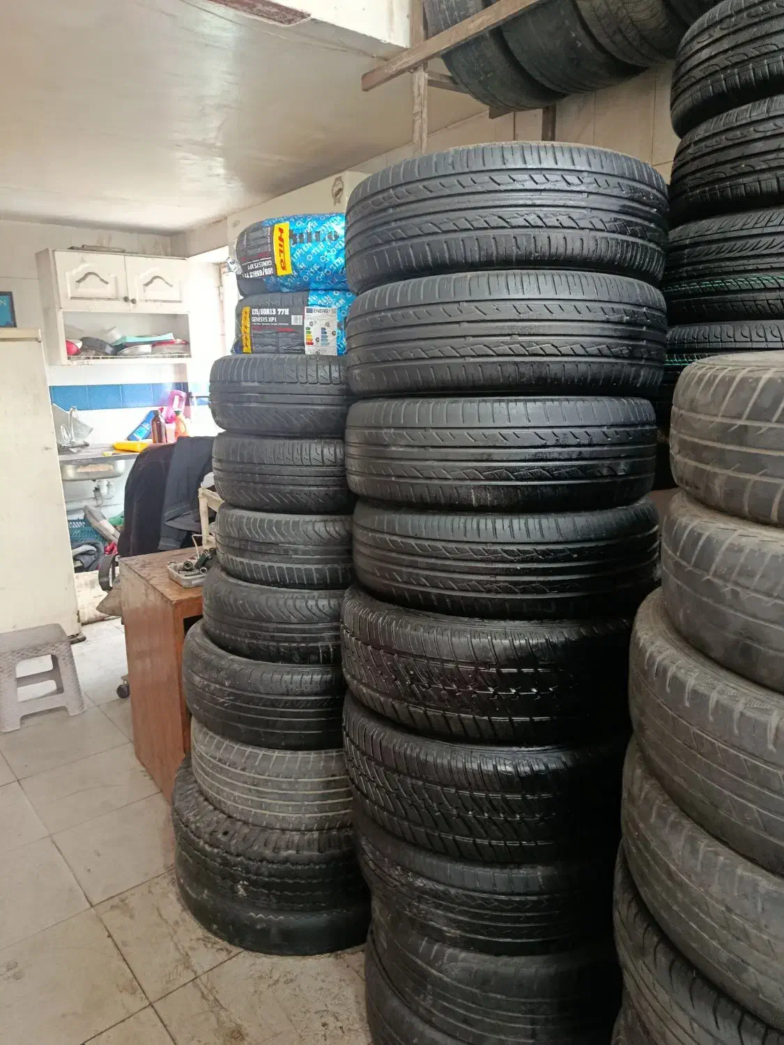 لاستیک دست دو از|قطعات یدکی و لوازم جانبی|گنبد کاووس, |دیوار