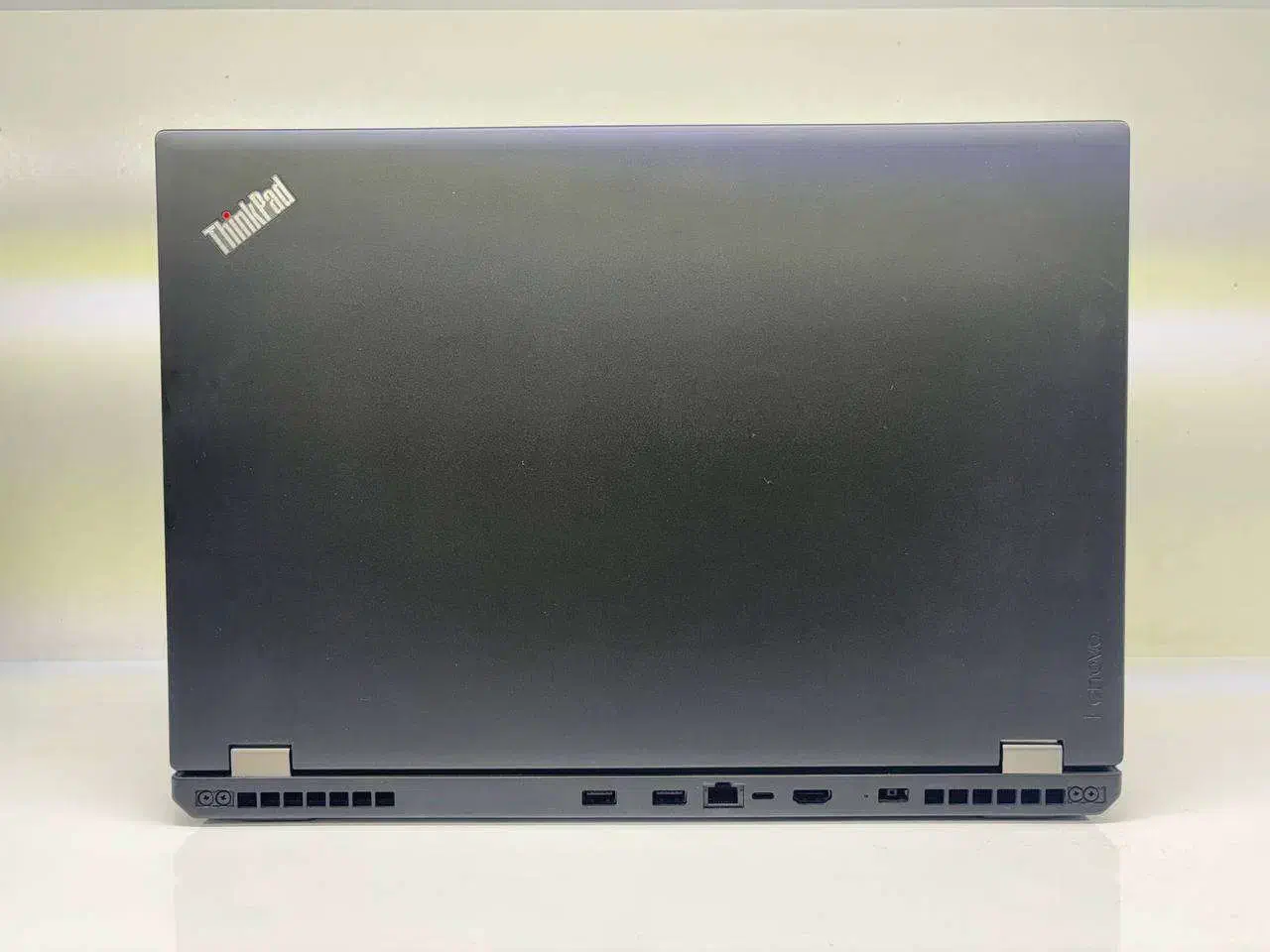 لپتاپ Lenovo  مدل ThinkPad P51|رایانه همراه|اندیشه, اندیشه فاز ۳|دیوار