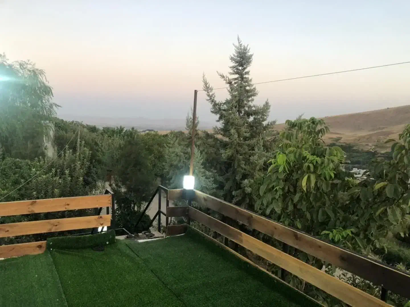 کلبه چوبی دنج ۹۰ متری مناسب خانواده و مجرد|اجارهٔ کوتاهمدت ویلا و باغ|بروجرد, |دیوار