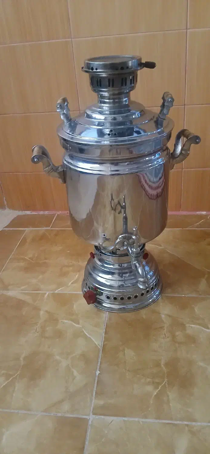 سماور ۲۰ لیتری|سماور، چای‌ساز، قهوه‌ساز|بهارستان, |دیوار
