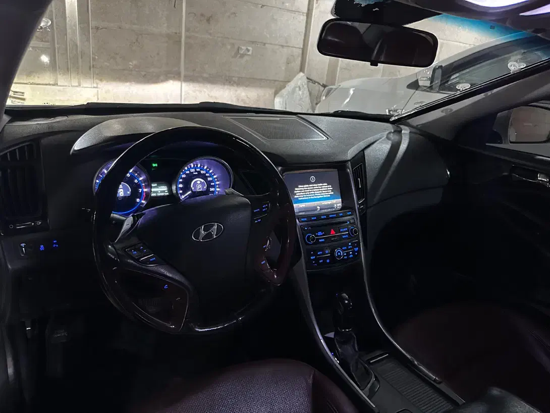 سوناتا ۲۰۱۴فابریک فول با ساب جلو|خودرو سواری و وانت|شیراز, نصر|دیوار