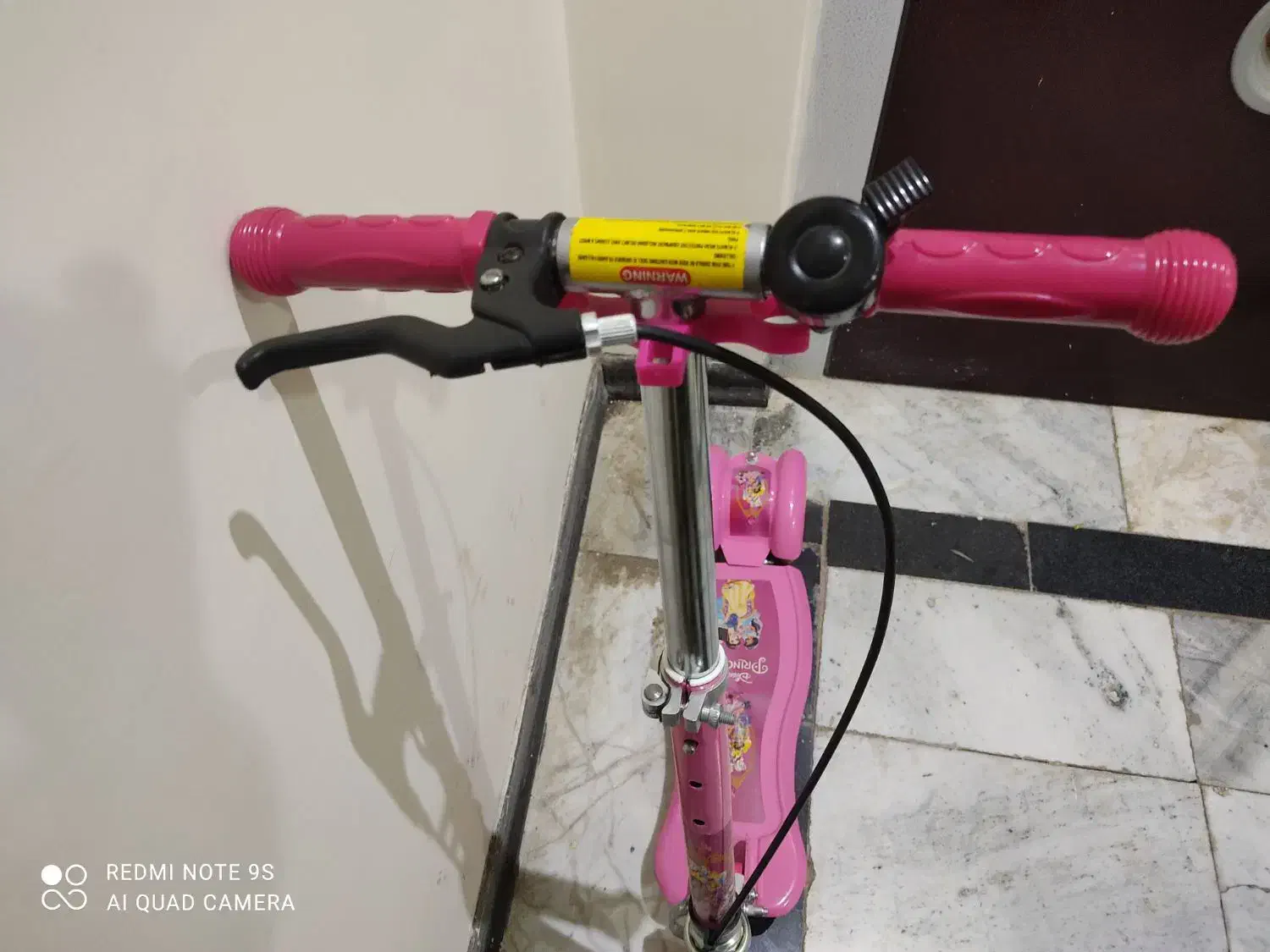 اسکوتر. دوربین سه بعدی  و پنکه و اتو ذغالی قدیمی|کلکسیون اشیاء عتیقه|سبزوار, جوادیه غربی|دیوار