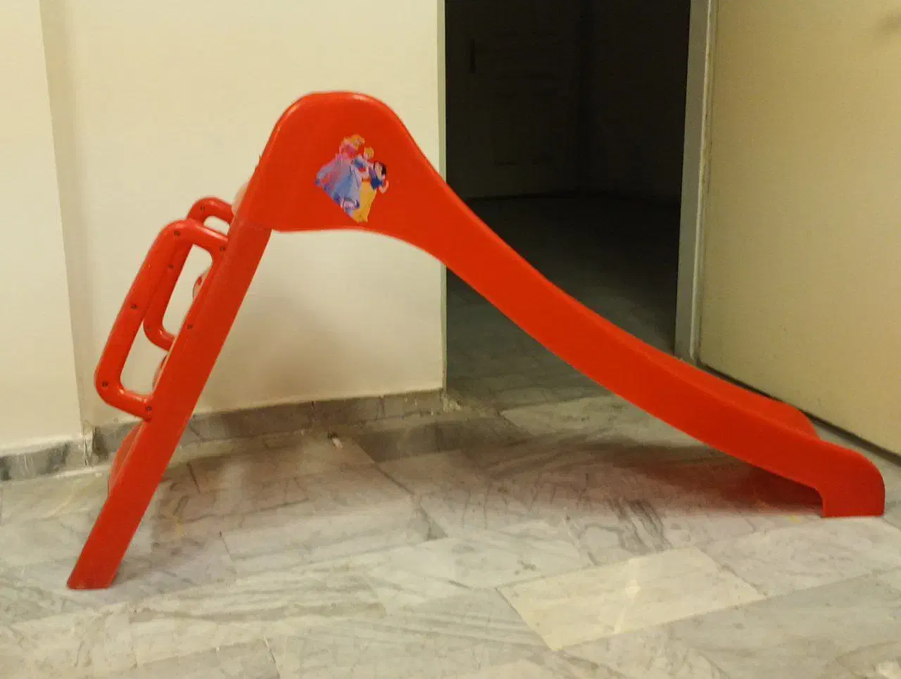 سرسره در حد نو|اسباببازی بچه|اراک, |دیوار