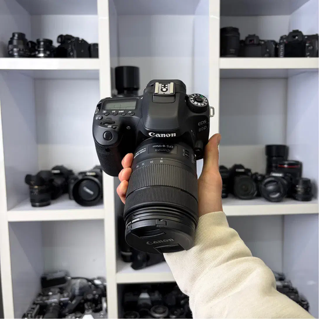 Canon 80D 18-135mm IS USM|دوربین عکاسی و فیلم‌برداری|تهران, فردوسی|دیوار