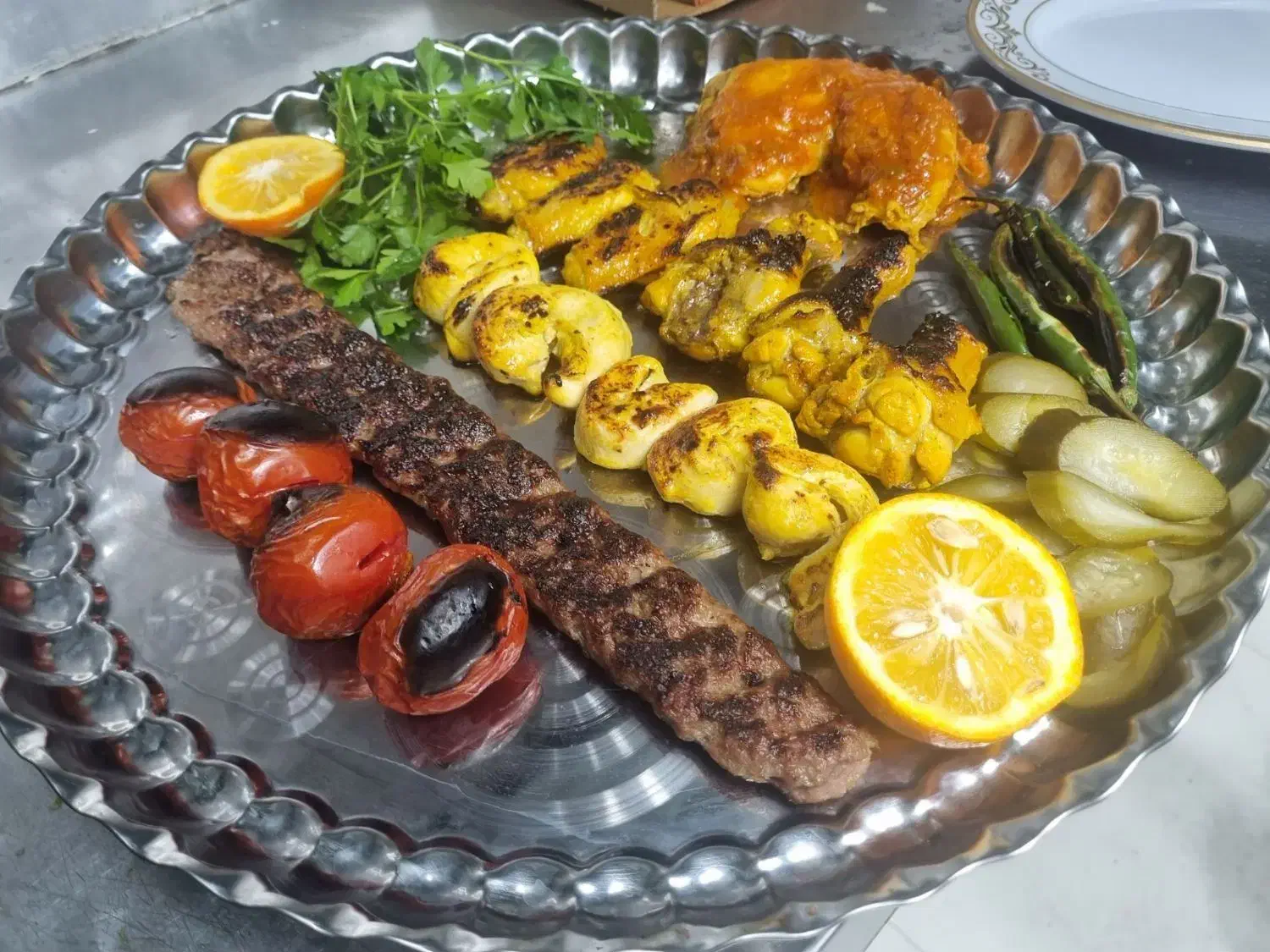 غذاکده بعثت|خدمات پذیرایی، مراسم|ساوه, |دیوار