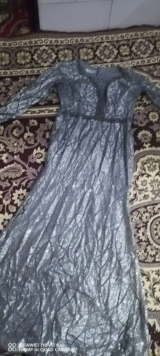 لباس مجلسی|لباس|قزوین, |دیوار