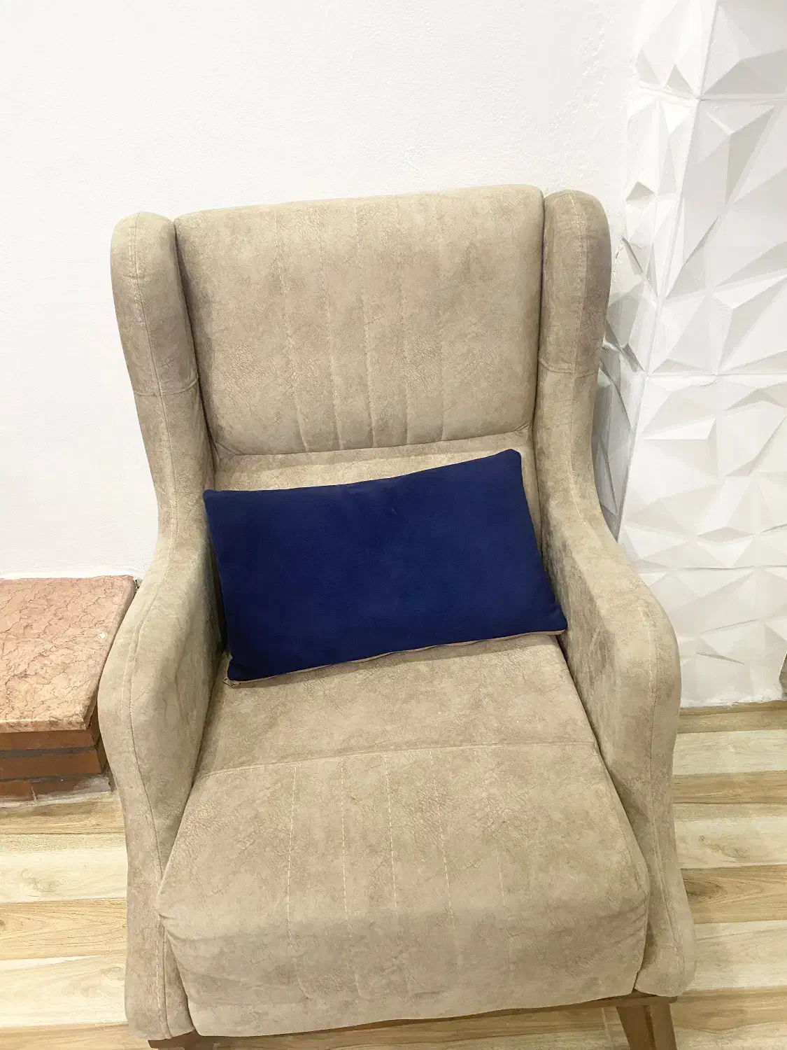 مبل هفت نفره با چهار عدد صندلی نهار خوری|مبلمان خانگی و میز عسلی|ایزدشهر, |دیوار