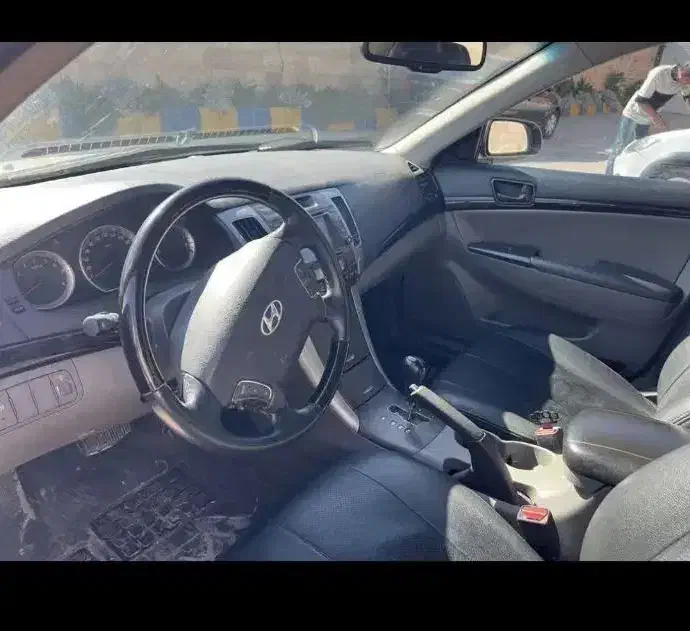 سوناتا 2009 تمیز نقدواقساط|خودرو سواری و وانت|اصفهان, شهرک کاوه|دیوار