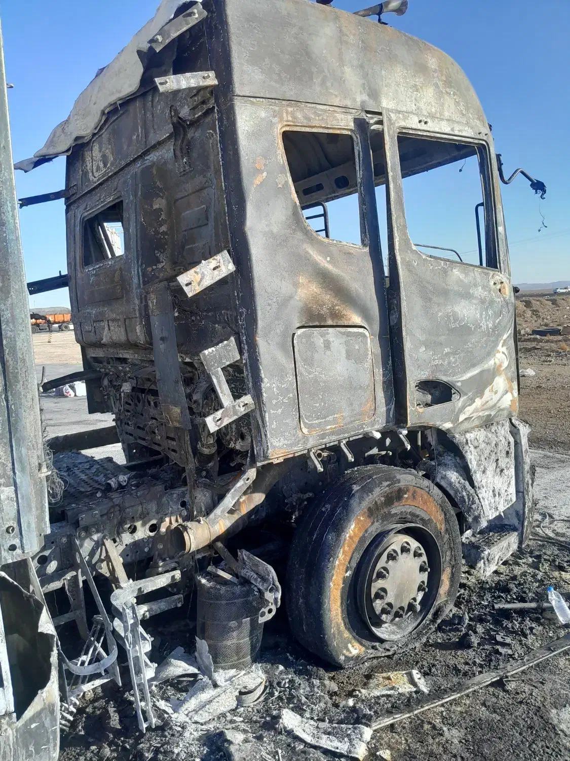 فروش‌کشنده‌سی اندسی مدل ۱۴۰۰|خودرو سنگین|خرمدره, |دیوار