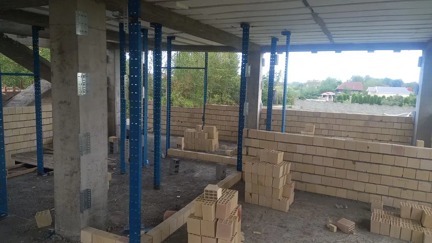 مجری والپست نوین اقای وال پست|خدمات پیشه و مهارت|رشت, پارک شهر|دیوار