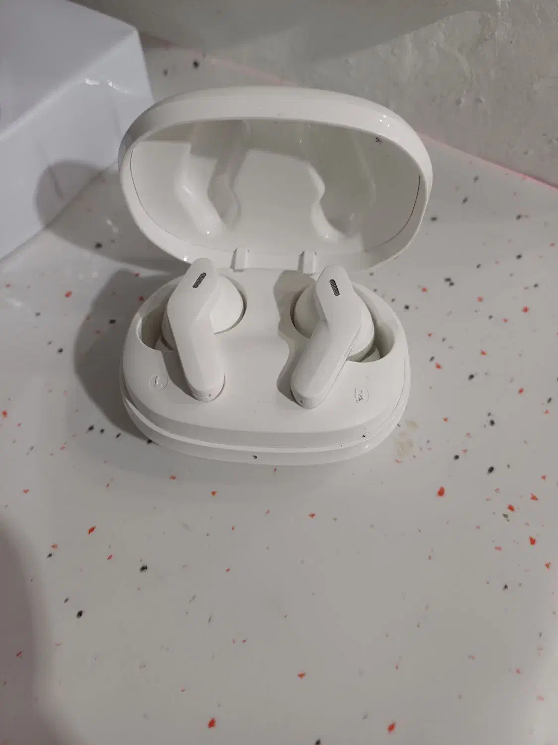 ایرپاد|لوازم جانبی موبایل و تبلت|کاشمر, |دیوار