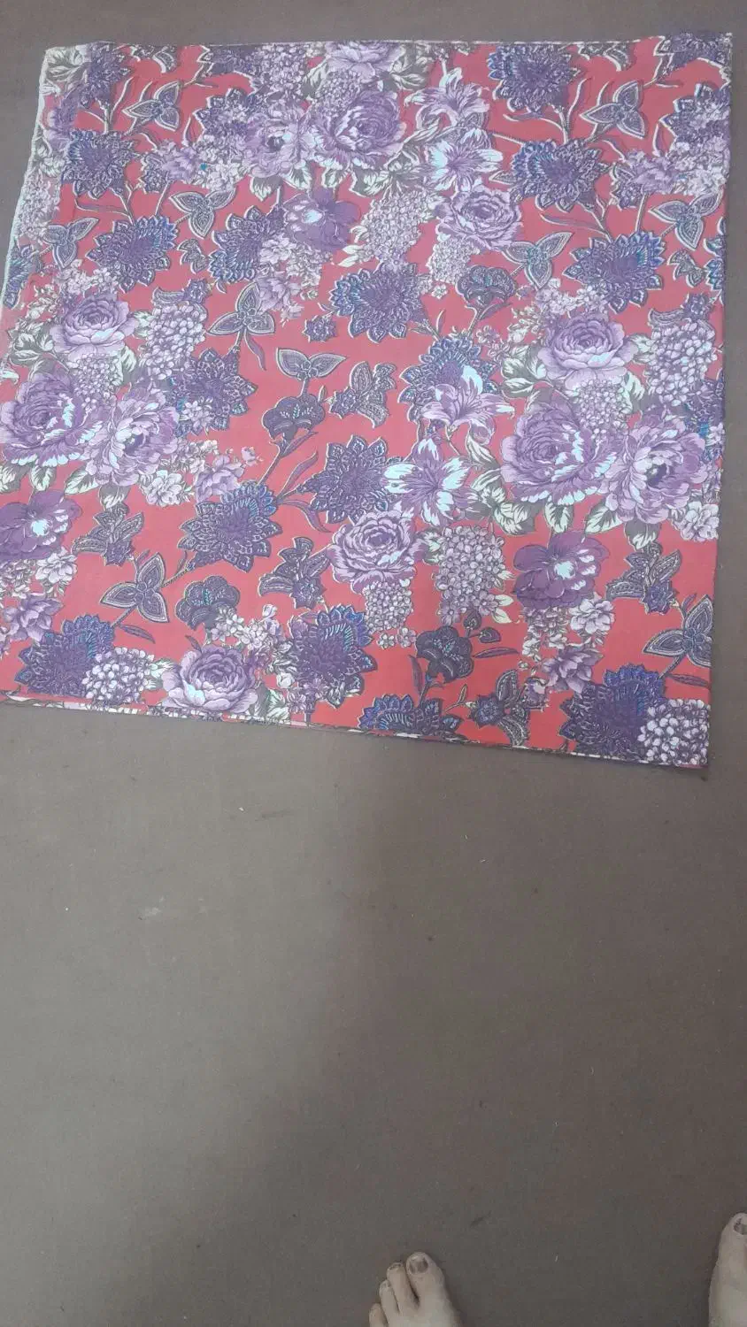 پارچه|رختخواب، بالش، پتو|قروه, |دیوار