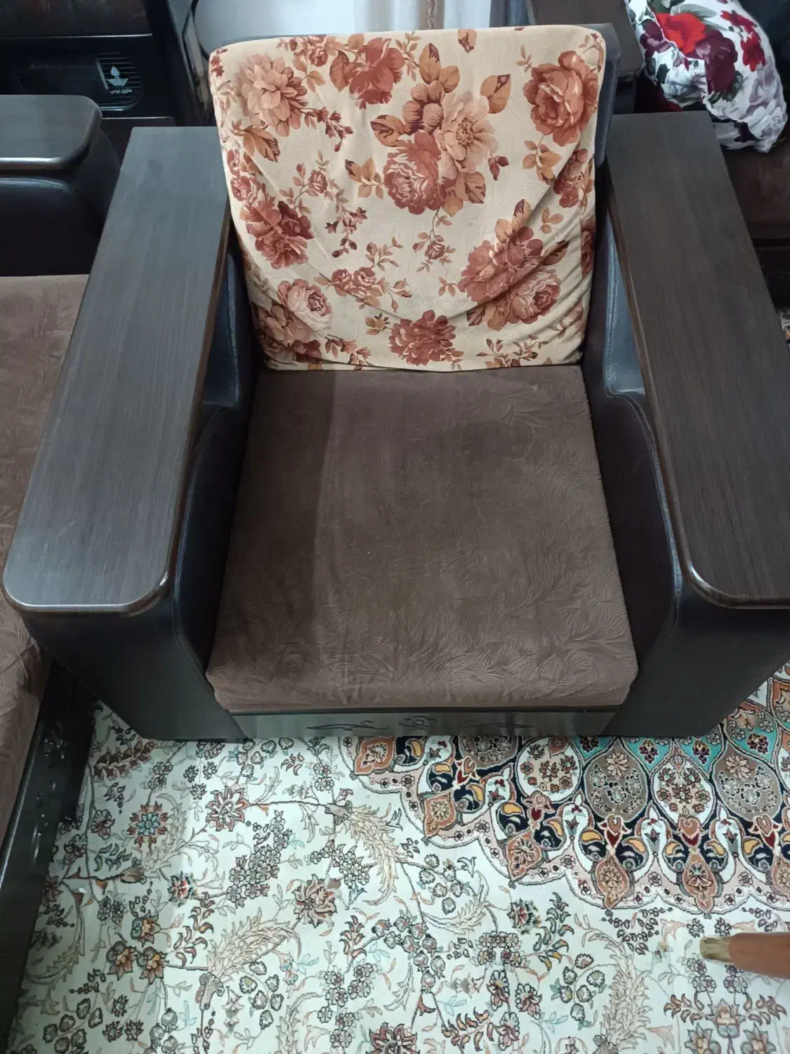 مبل هفت نفره در حد نو|مبلمان خانگی و میز عسلی|قائمشهر, |دیوار