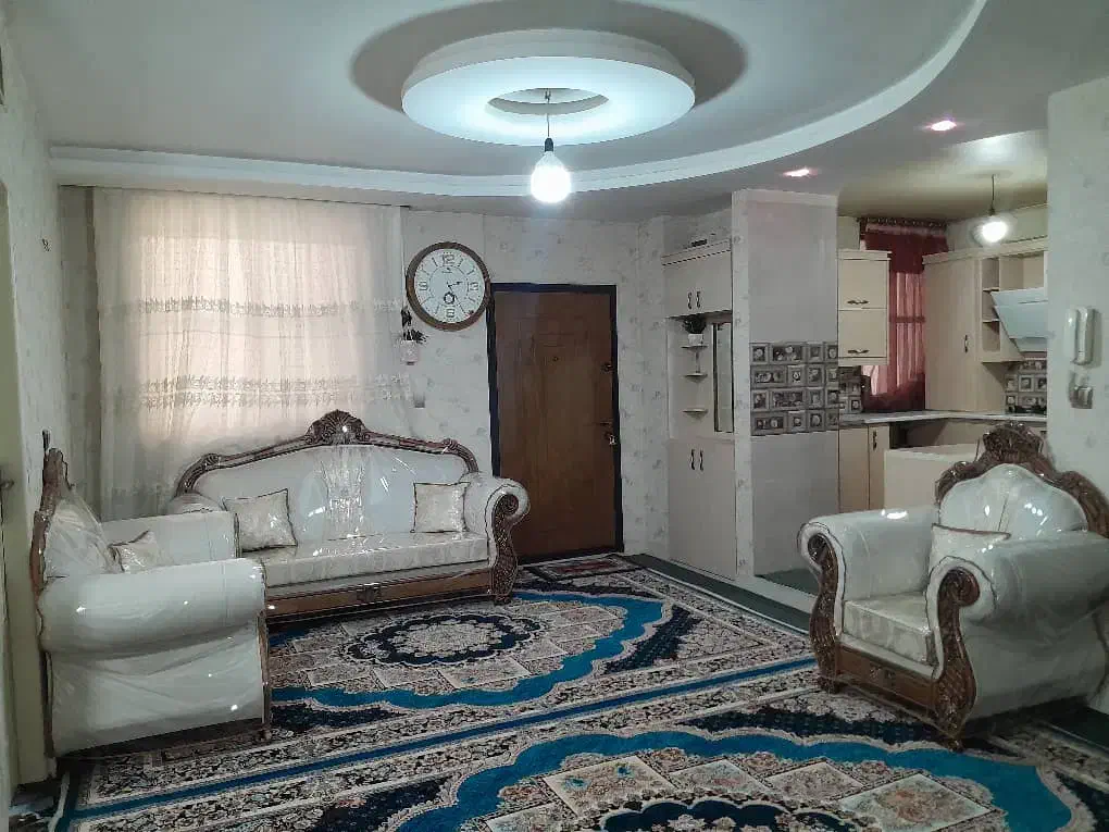 ۷۰ متری  قولنامه ای میدان ولیعصر مجتمع نور|فروش آپارتمان|ورامین, شهرک ولیعصر|دیوار