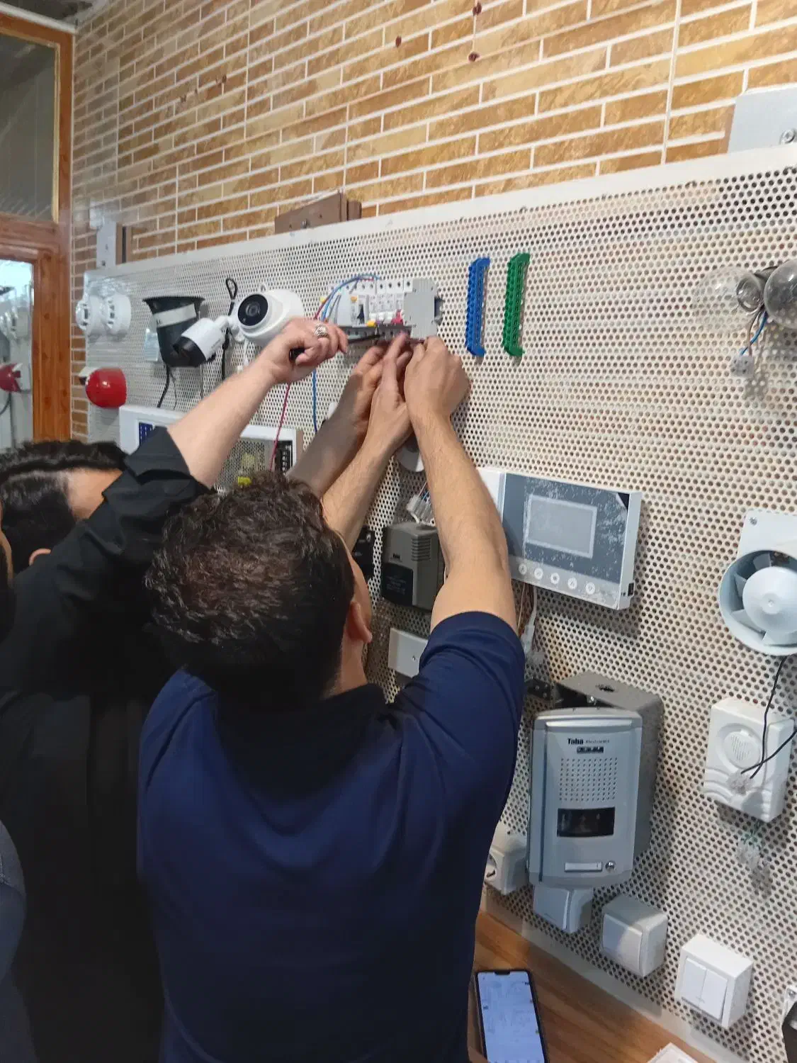 مرکز مهارت آموزی آسان حرفه|خدمات آموزشی|دزفول, |دیوار