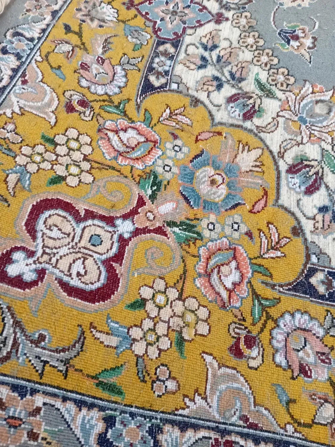 فرشدستبافنایینی|فرش|اصفهان, براآن شمالی|دیوار