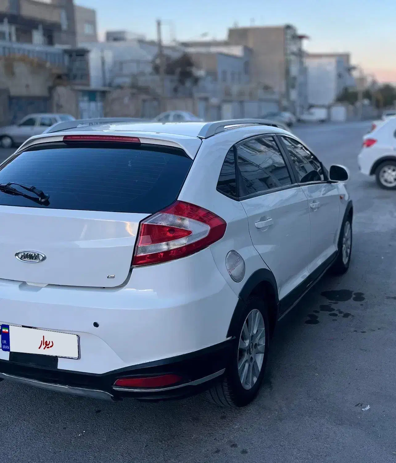 ام‌وی‌ام 315 مدل ۱۳۹۷، بی رنگ|خودرو سواری و وانت|رشت, معلم|دیوار