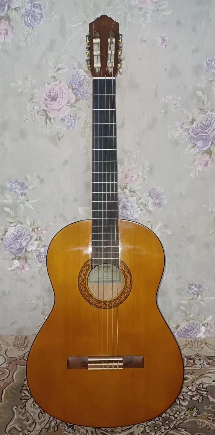 گیتار yamaha c40|گیتار، بیس، امپلیفایر|قم, شاه ابراهیم|دیوار