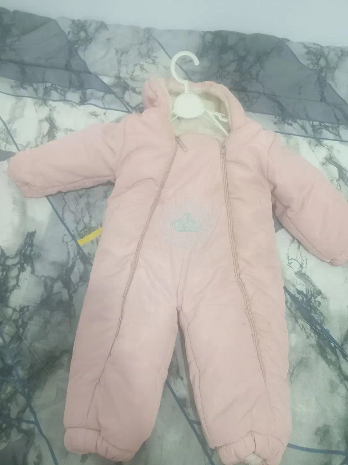 سرهمی بچگانه|کفش و لباس بچه|صفادشت, |دیوار