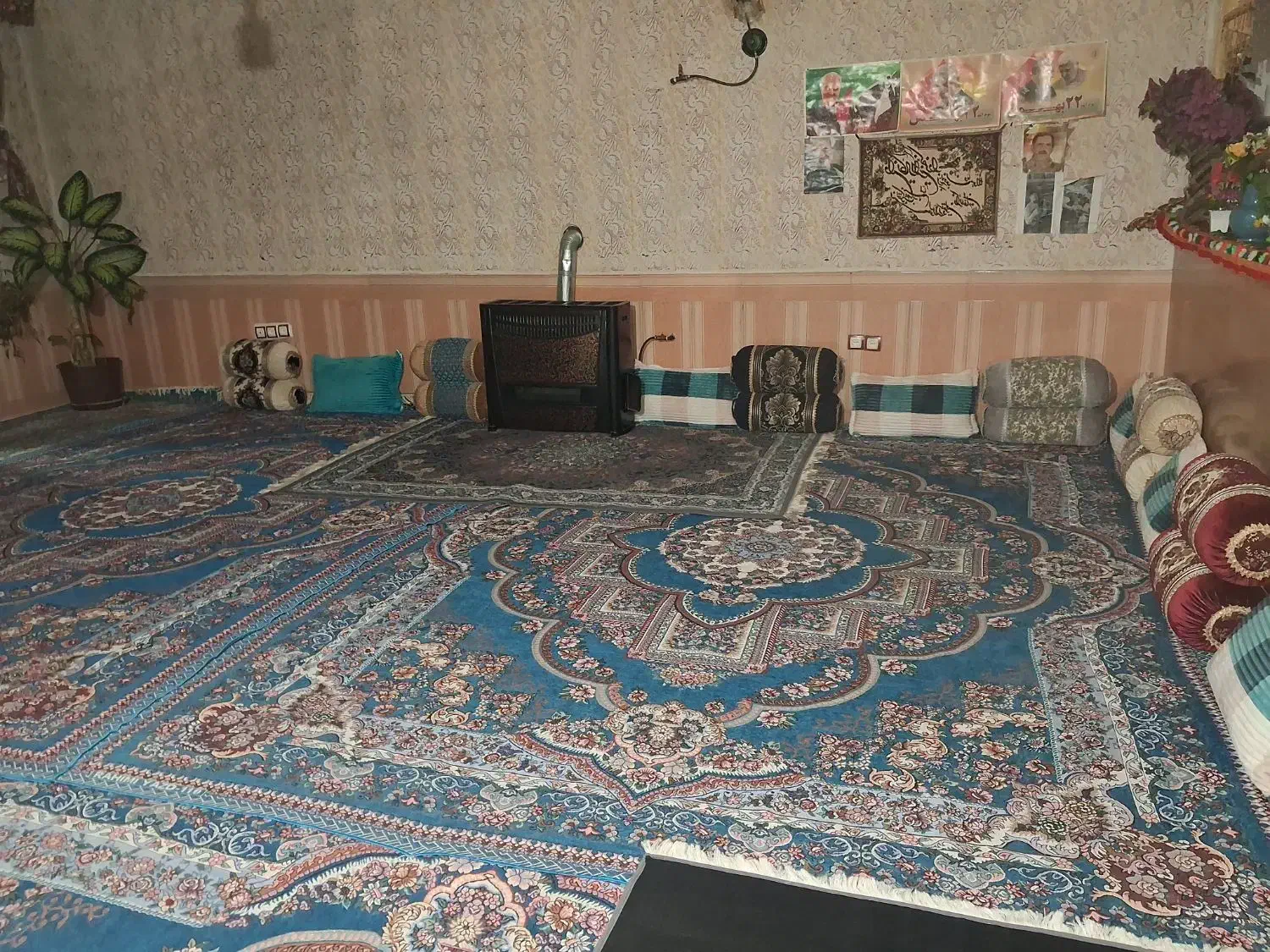 بالشت|پشتی|یاسوج, |دیوار