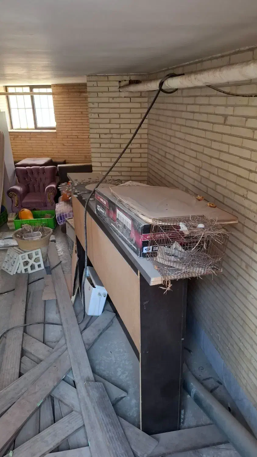 تخت و کمد و تشک و مبل راحتی|مبلمان خانگی و میز عسلی|یزد, |دیوار